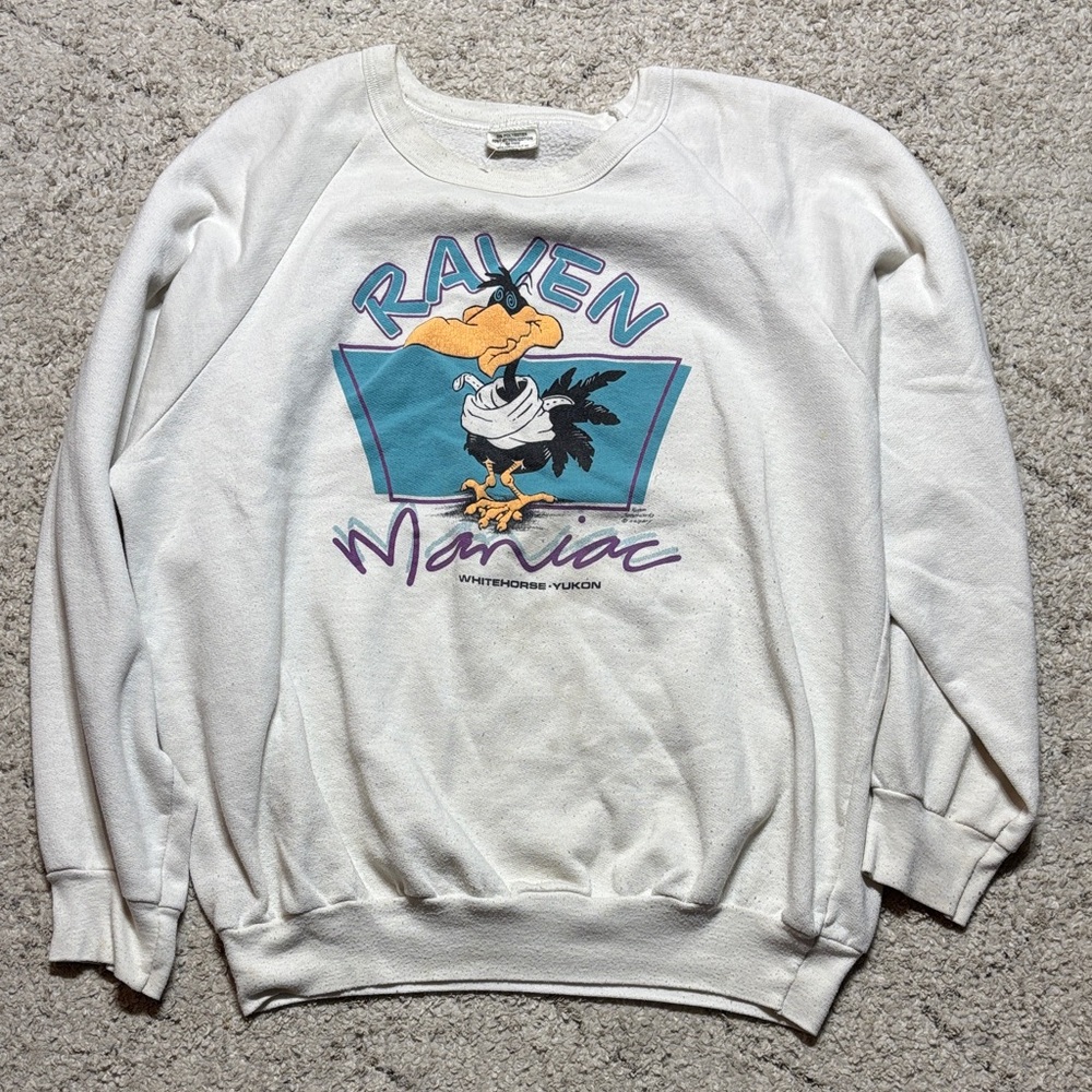 Raven Maniac Whitehorn Yukon Crewneck Sweater with Raven Graphic—Vintage XL